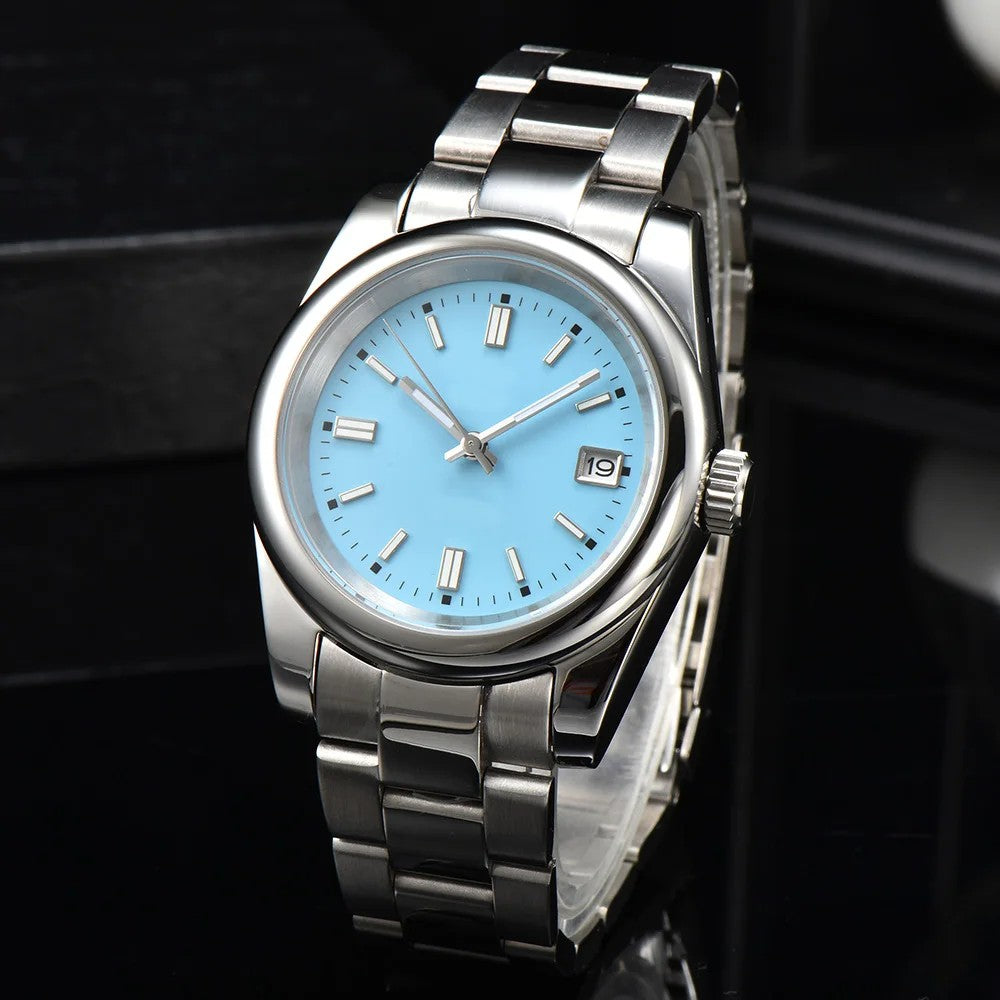 Oyster style solid dial with date