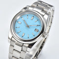 Oyster style solid dial with date
